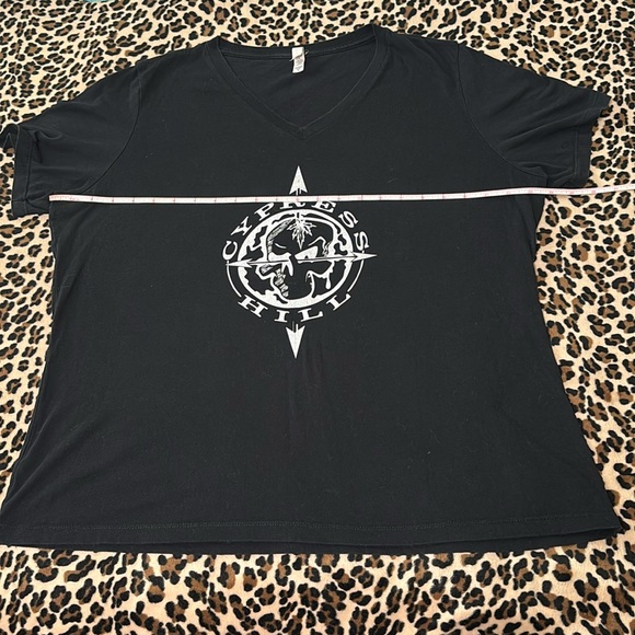 CYPRESS HILL 🖤💀 Black Graphic Logo XL T-shirt Rap Music Smoke V-Neck 420 Skull - Picture 6 of 16